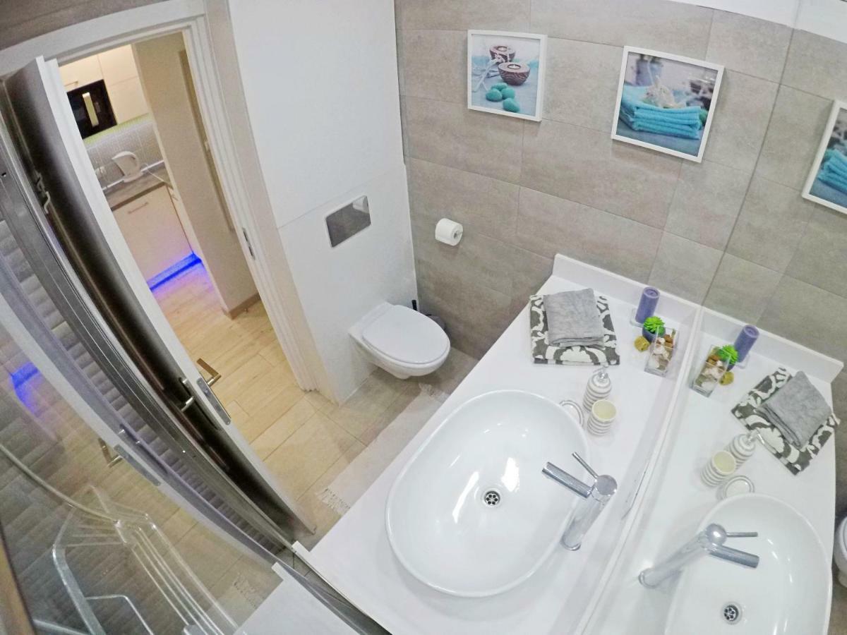 Casa De Locos Apartment Беналмадена Екстериор снимка
